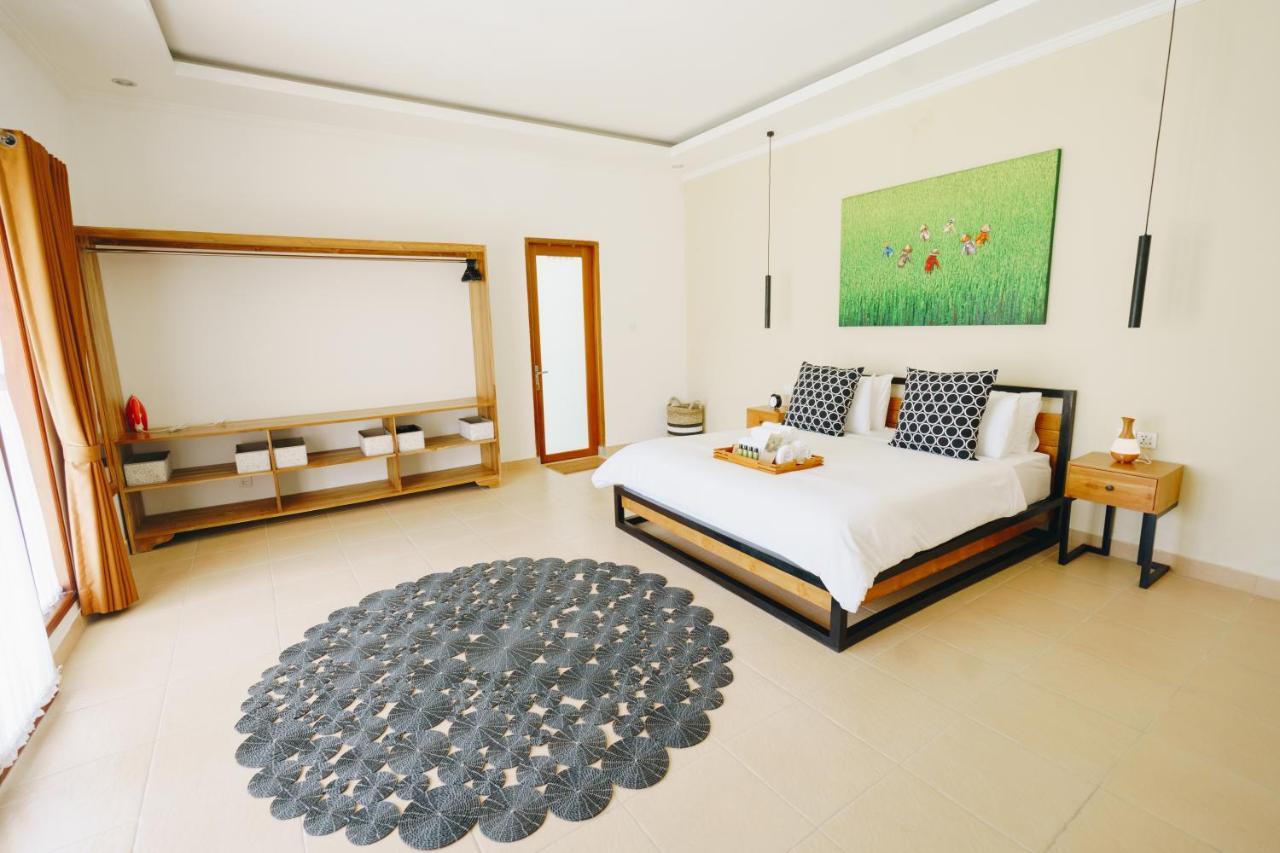 Villa Orked 3 With Family Room Seminyak Eksteriør bilde