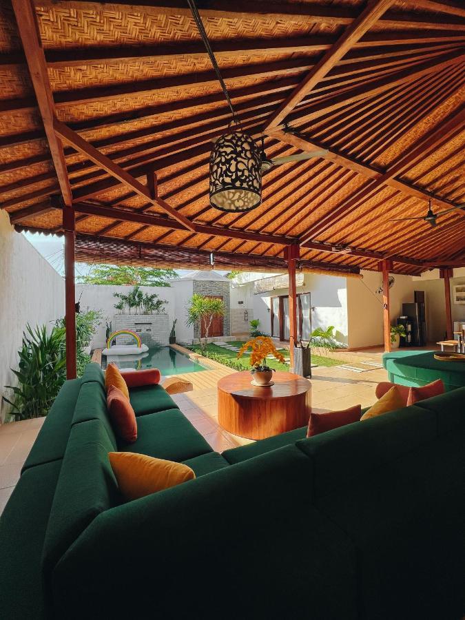 Villa Orked 3 With Family Room Seminyak Eksteriør bilde
