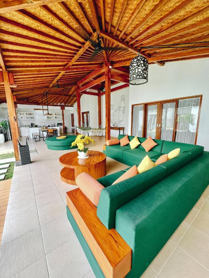 Villa Orked 3 With Family Room Seminyak Eksteriør bilde