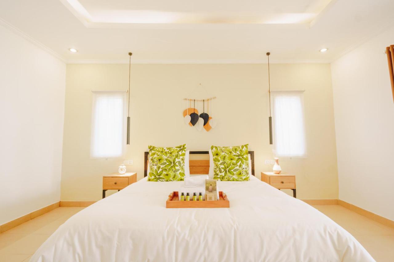 Villa Orked 3 With Family Room Seminyak Eksteriør bilde