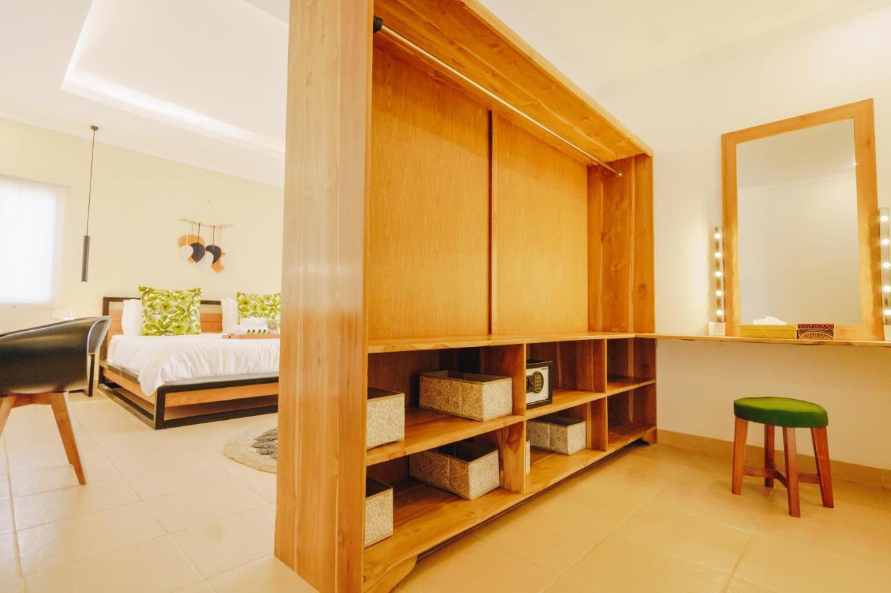 Villa Orked 3 With Family Room Seminyak Eksteriør bilde